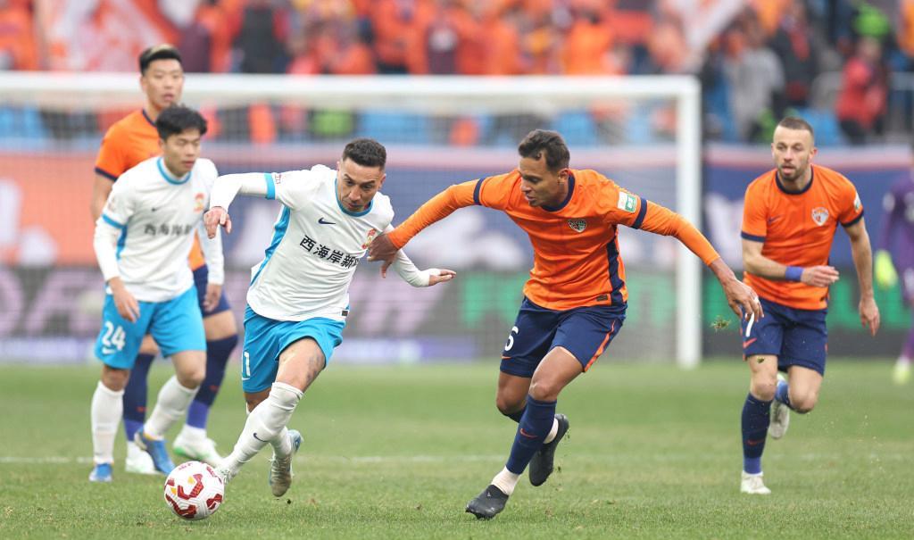 PG电子线上登入-顶级球队之间的对抗，胜负难断令人期待