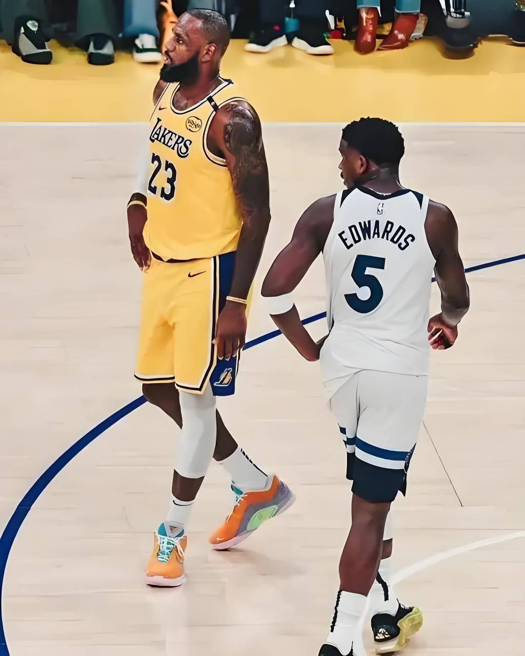 包含森林狼主场失利,如何应对球队整体低迷?的词条 包含森林狼主场失利,如何应对球队整体低迷?的词条