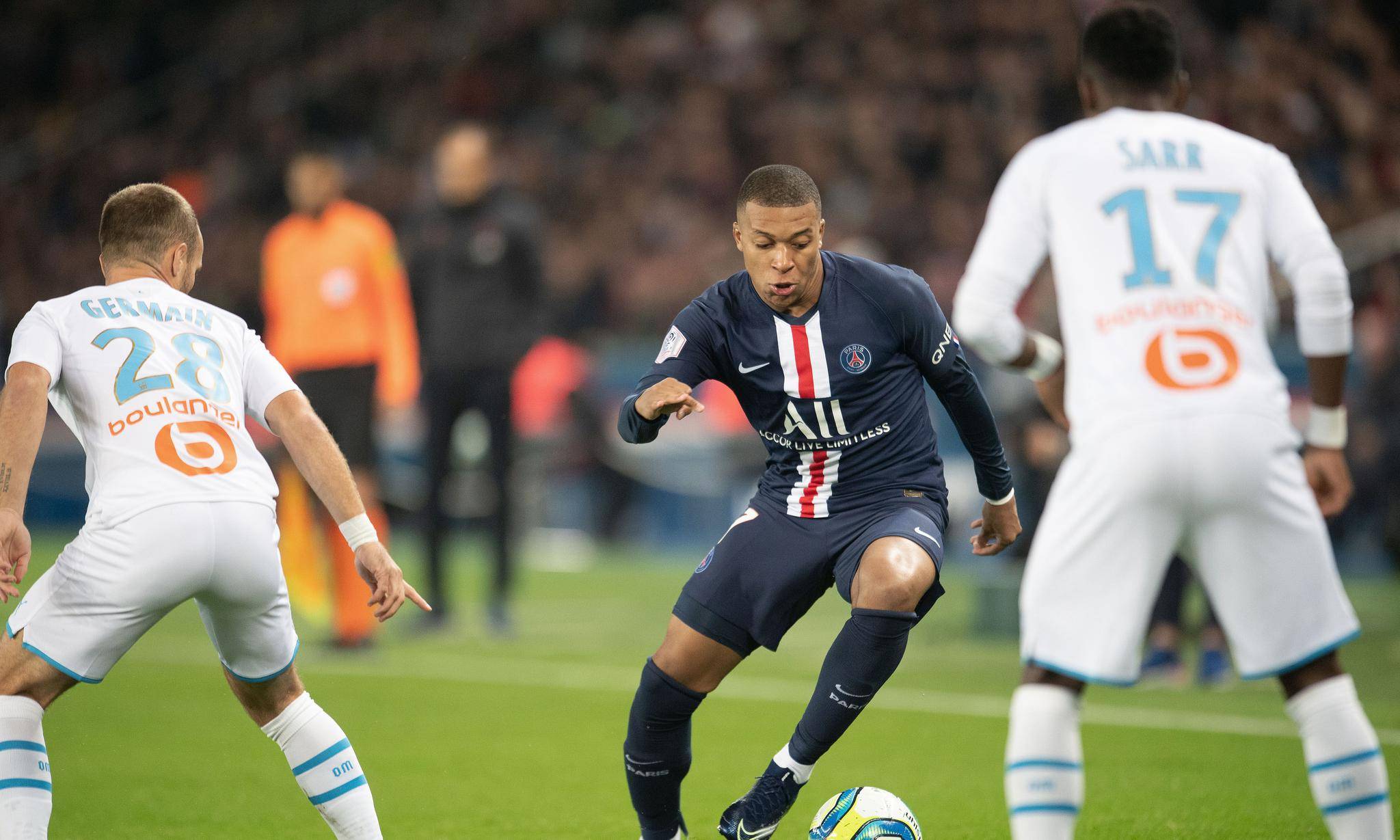 里昂客场取胜，重返胜利的轨道