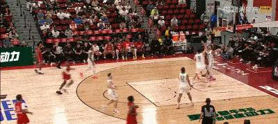 PG平台-包含火箭队客场力胜开拓者队，取得重要胜利的词条