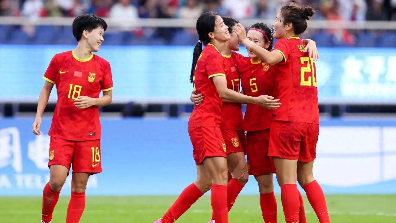 女足国家队的胜利赢得众多赞誉 女足国家队的胜利赢得众多赞誉