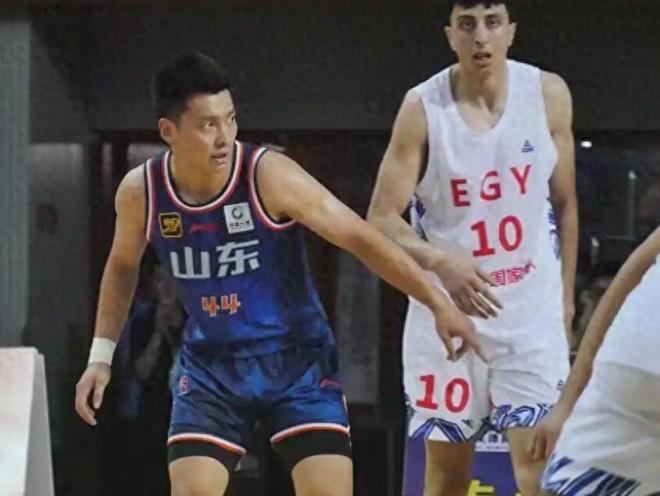 山东队备战浙江男篮,全员备战决胜 山东队备战浙江男篮,全员备战决胜