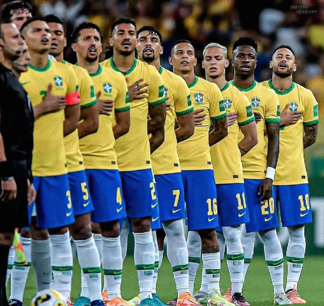 南美实力：巴西排球队再次晋级四强