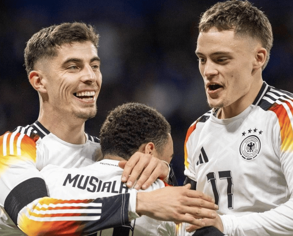 包含绝对实力对攀,顶级对决即将上演的词条 包含绝对实力对攀,顶级对决即将上演的词条