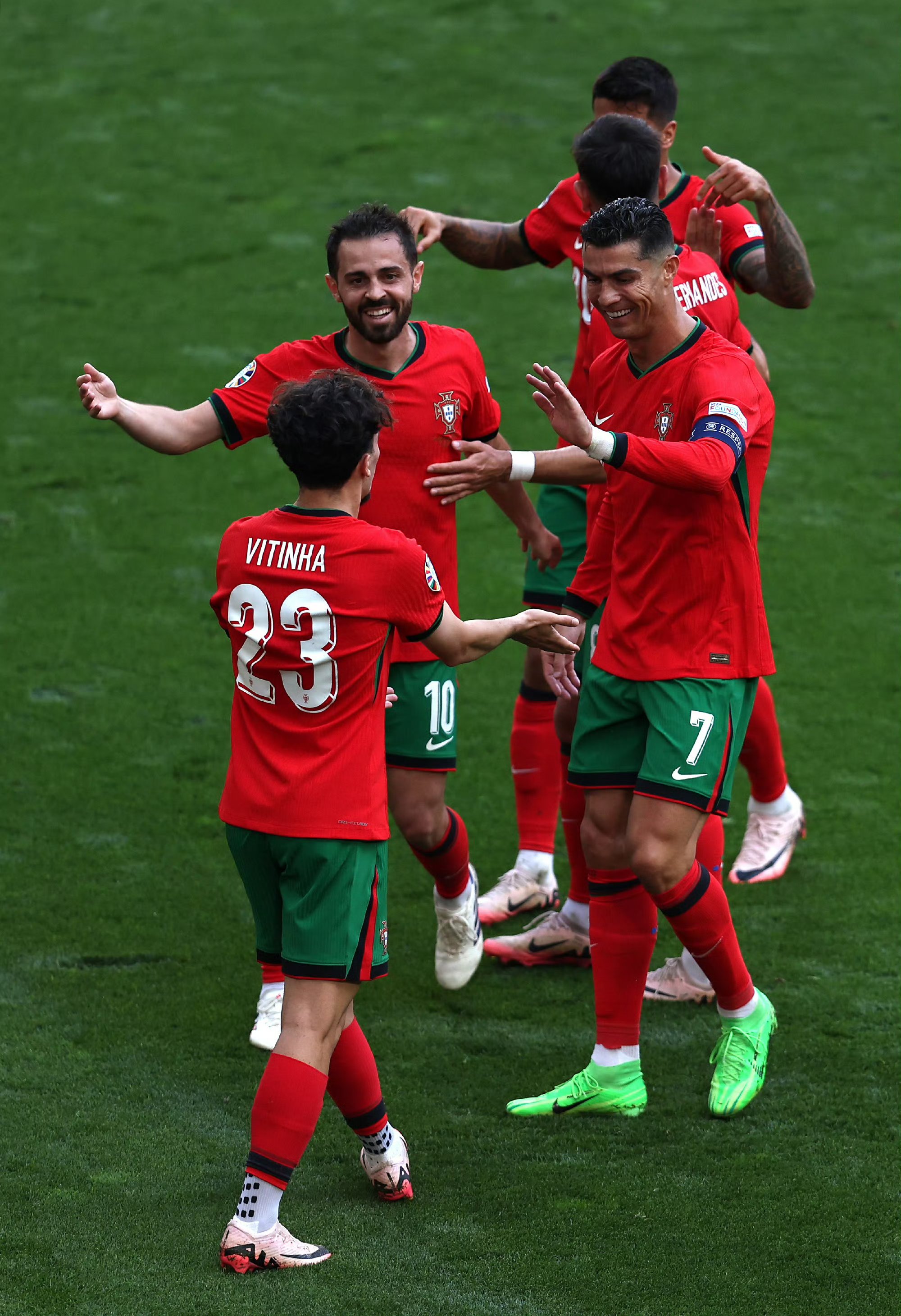 德国逆转葡萄牙,晋级欧洲杯十六强的简单介绍 德国逆转葡萄牙,晋级欧洲杯十六强的简单介绍