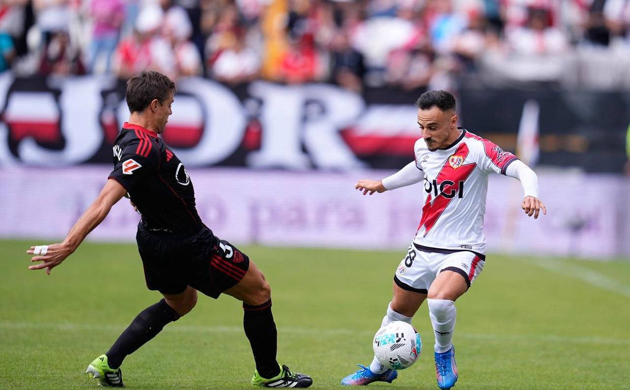 塞维利亚客场惊险获胜，逆转对手