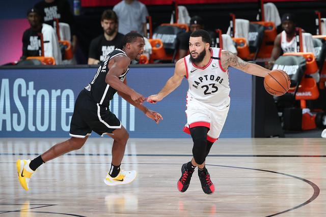 骑士力克篮网,小加索尔单节记三分球狂轰分 骑士力克篮网,小加索尔单节记三分球狂轰分