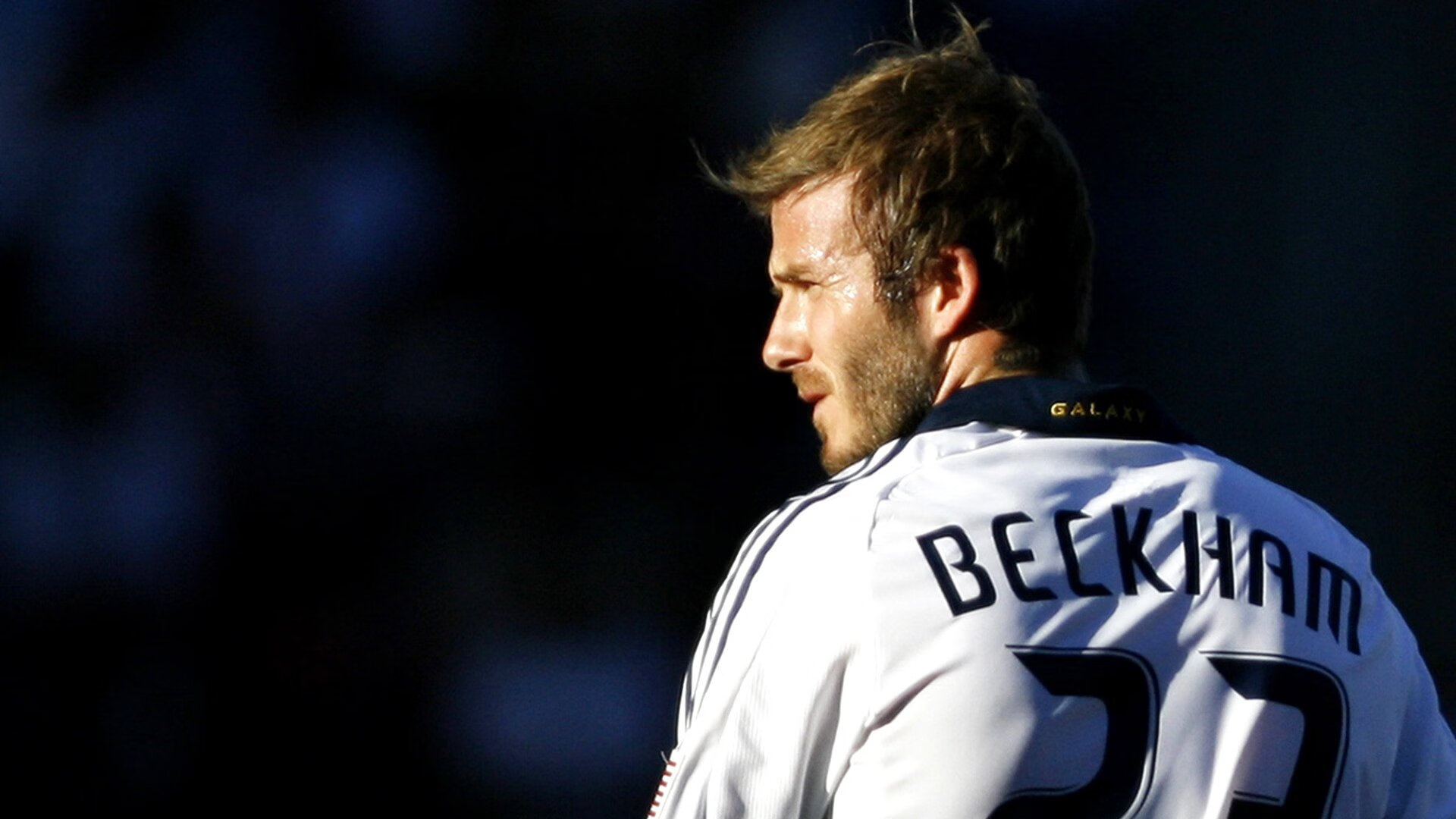 冰川与烈火，阿拉巴一锤定音，澳大利亚奇迹翻盘瑞士